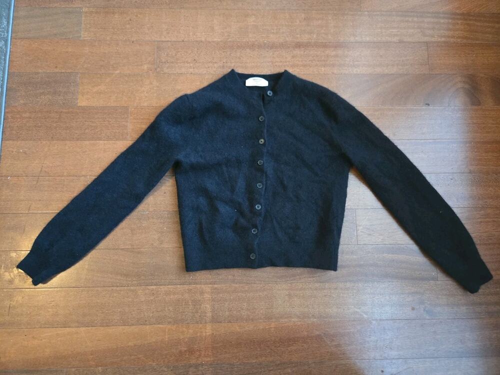 Aritzia Sweater Womens Sz Xs Cashmere Wilfred Babaton Luxury Black